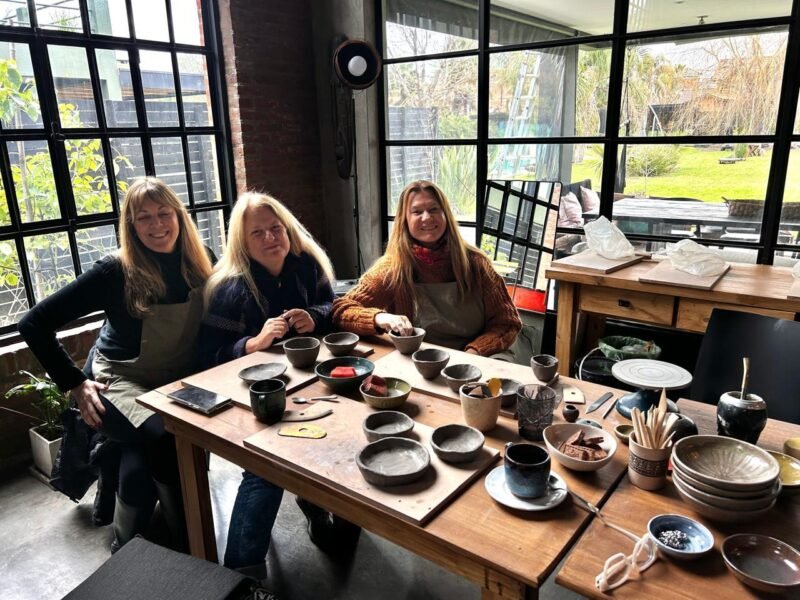 La Ola Pottery